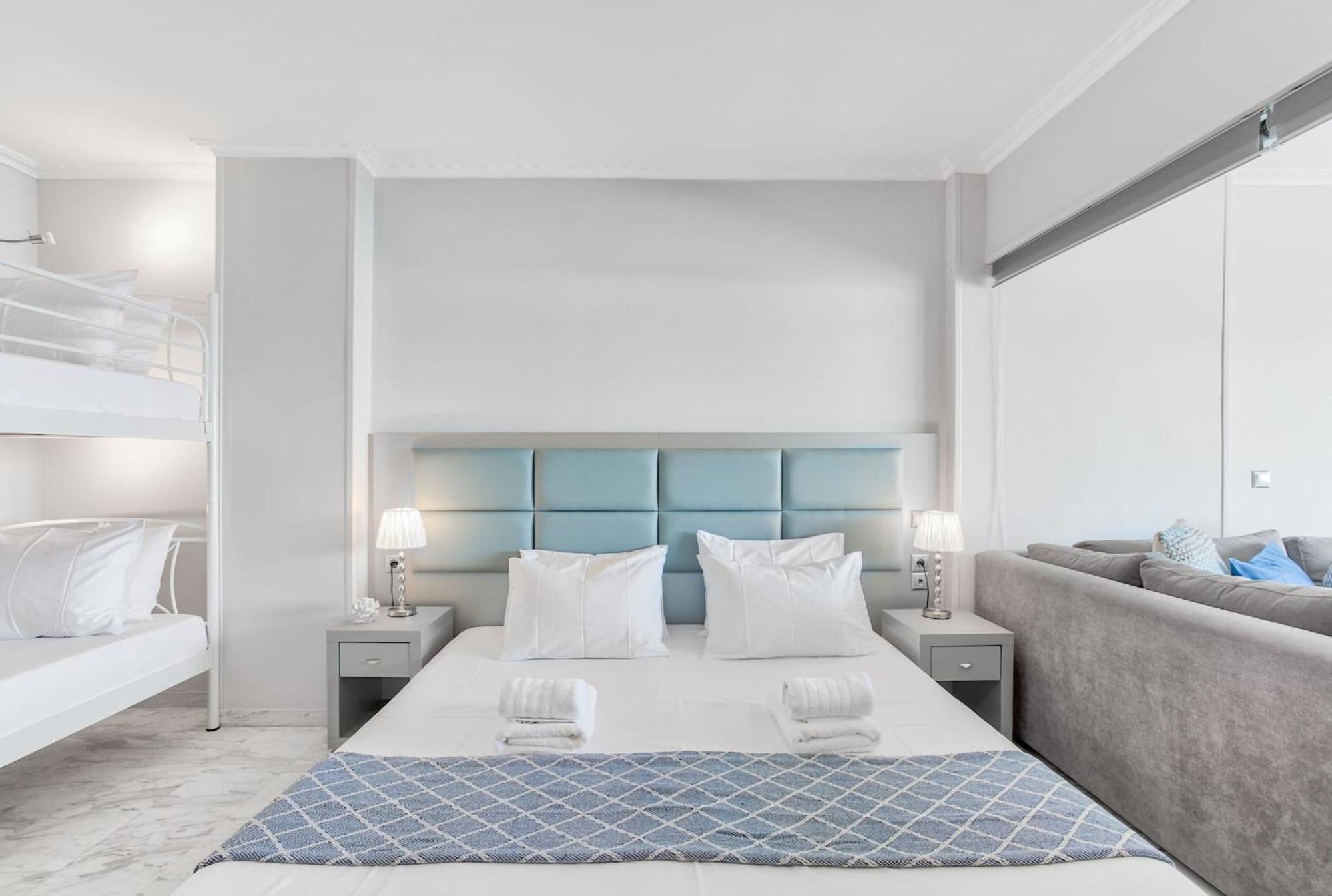 Апартаменты Modern Seaside Oasis In Pireas, Seaview & King Bed Экстерьер фото